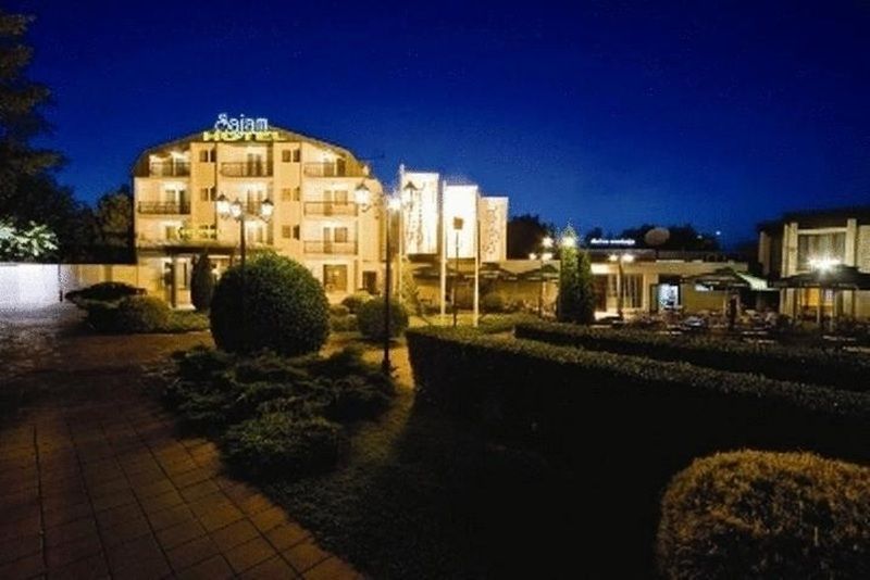 Hotel Sajam Novi Sad Exterior foto