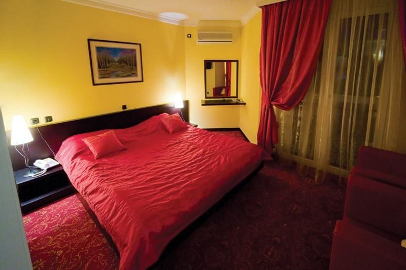 Hotel Sajam Novi Sad Exterior foto